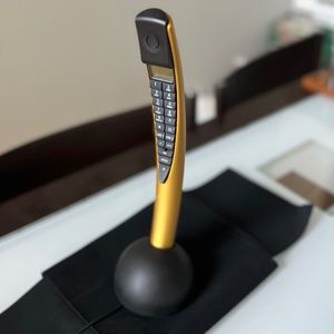 B&O BeoCom 2 MK2 Cordless Telephone with Charger – Yellow